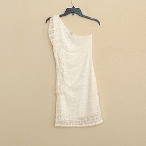 Dress. Size M. Lace white/cream dress. One shoulder. Midi.